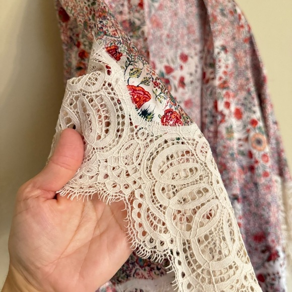 Victoria’s Secret Satin Lace Floral Cover-up Kimono Robe Size XS - Picture 6 of 14